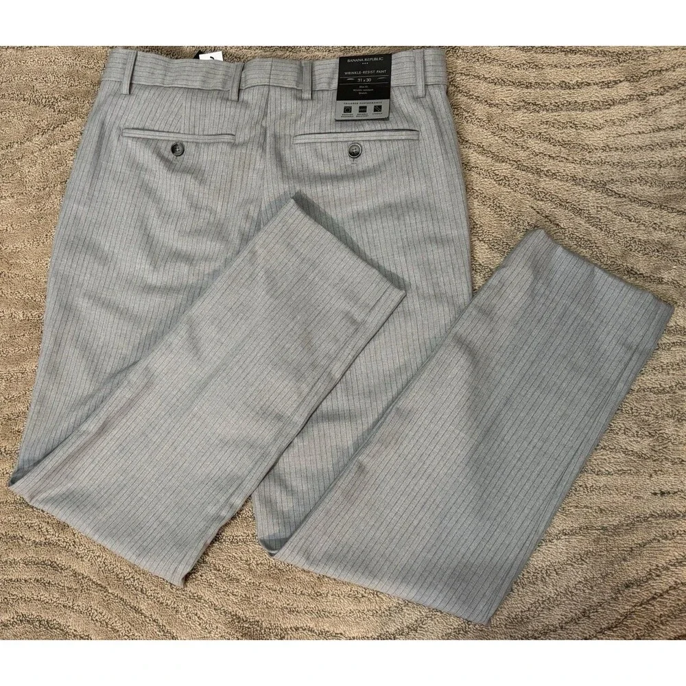 Banana Republic Men's Gray Pinstripe Slim-Fit Flat-Front Dress Pants Size 31X30